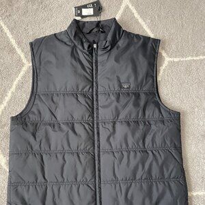 Brand New Travis Matthew Vest with tags